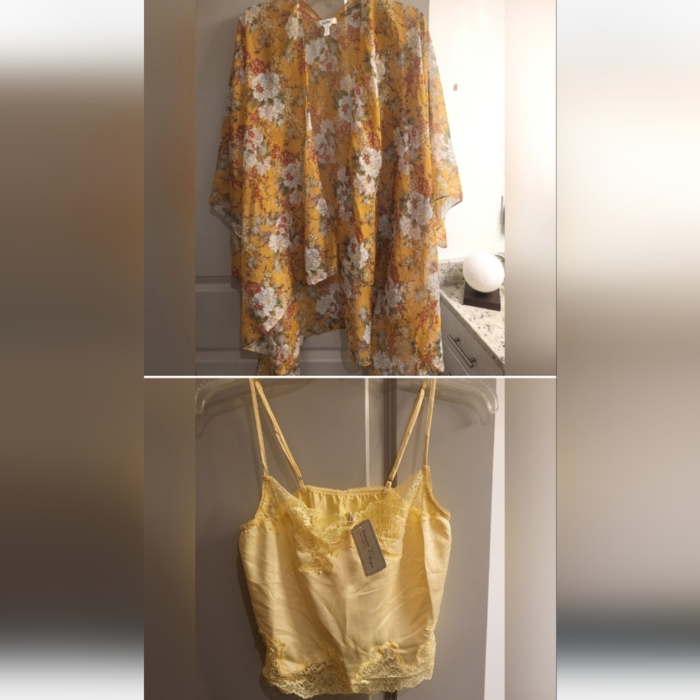 Bundle of boho floral kimono and NWT lace crop